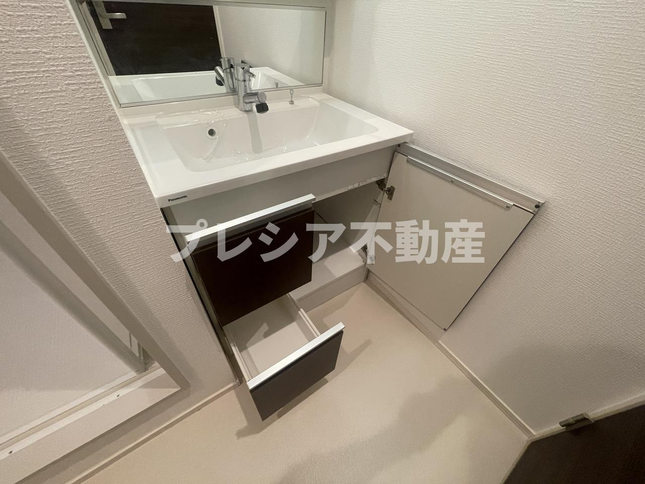 セラヴィ甲子園の洗面所