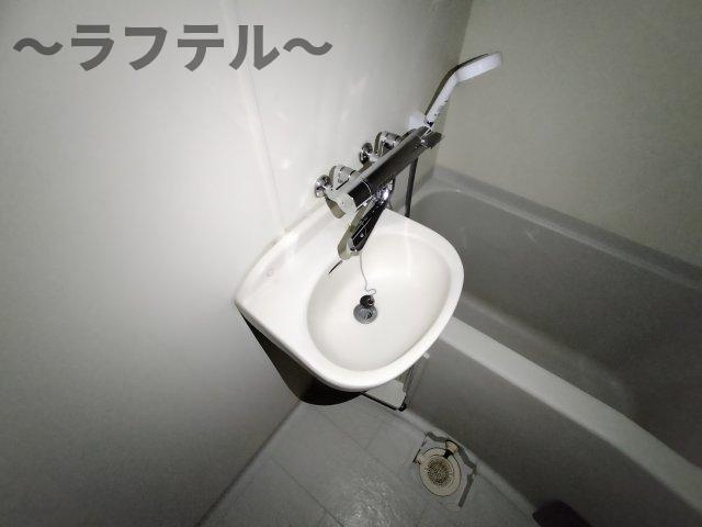 メゾンローゼの洗面所|別部屋イメージ写真