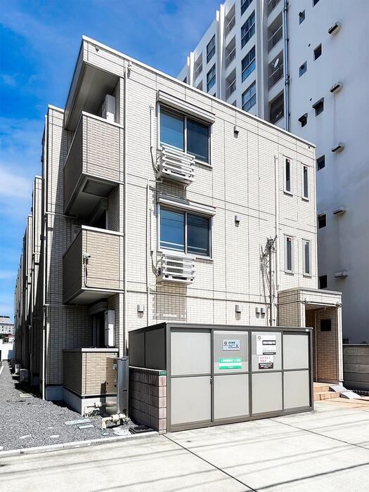 SAMIA川口元郷の外観