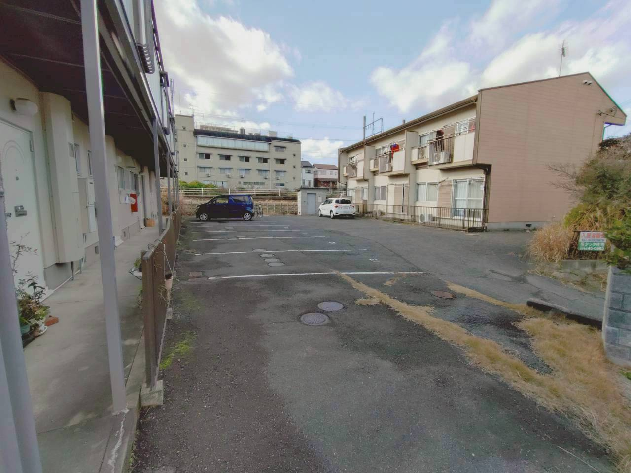 稲葉ハイツ　Ｂの駐車場
