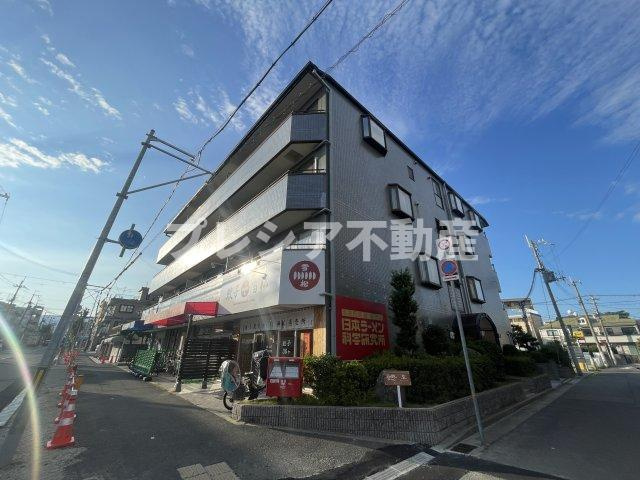 メゾン甲子園トキワの外観