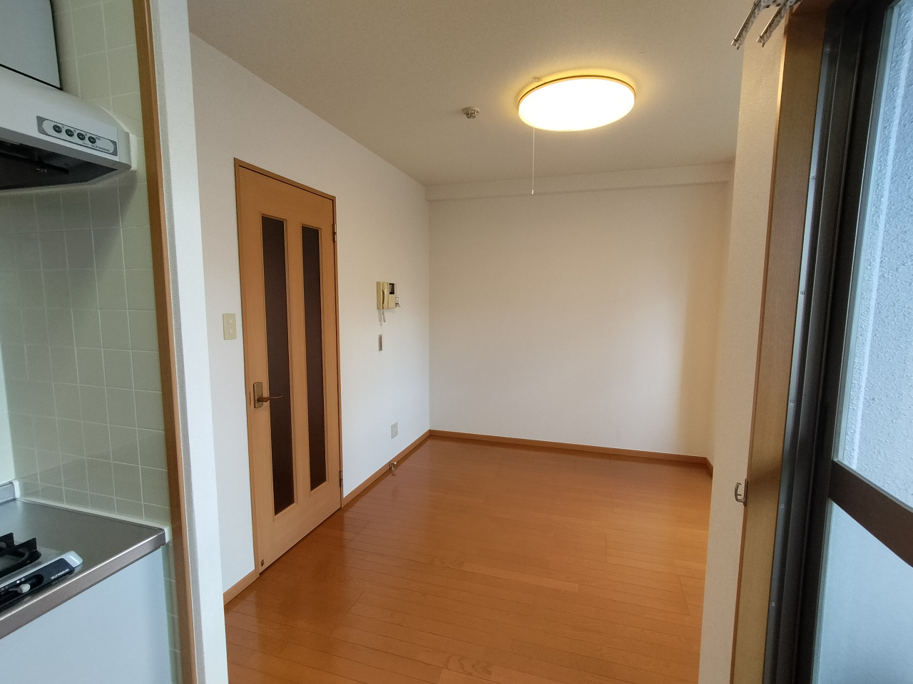 エスタシオンの内装|別部屋　反転間取り