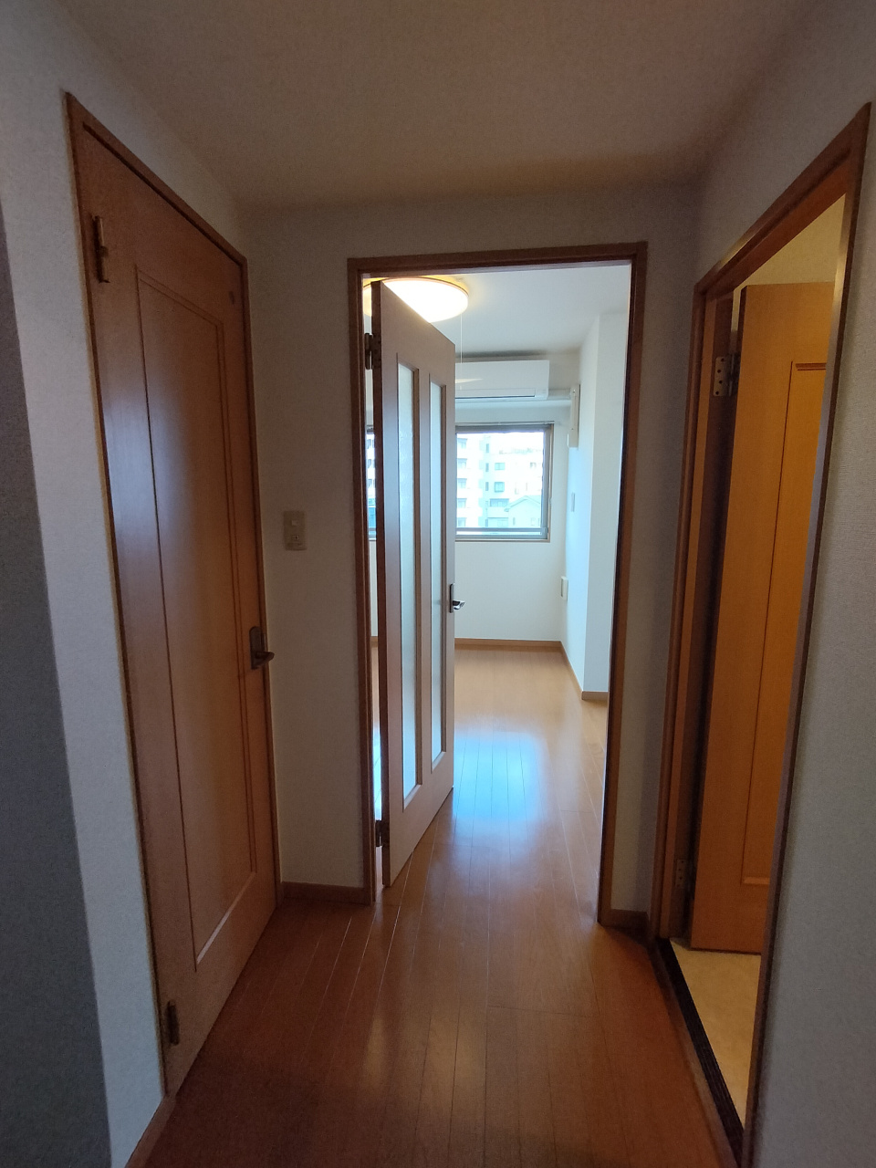 エスタシオンの内装|別部屋　反転間取り