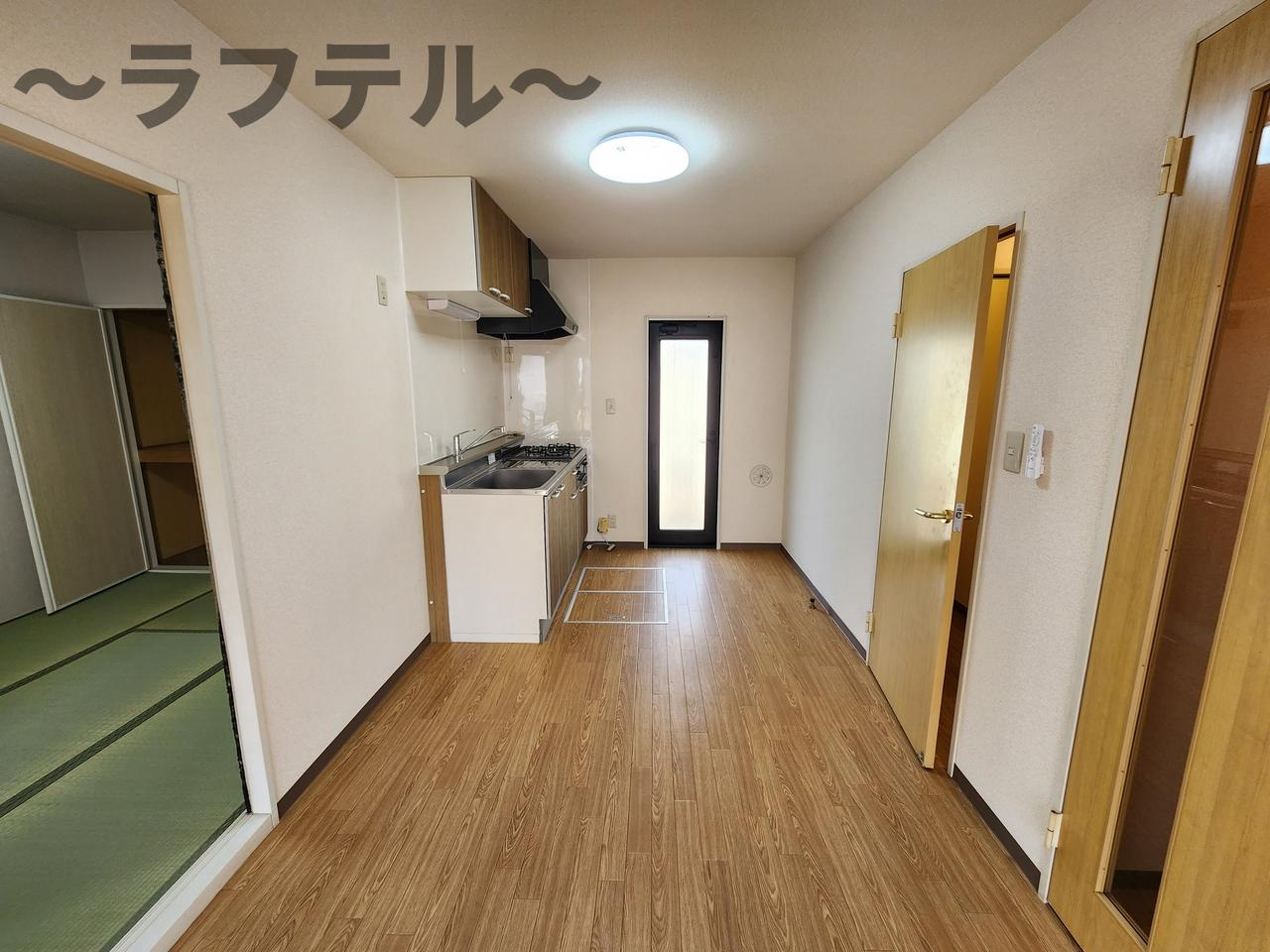 所沢市大字北秋津のアパートの居間・リビング|別部屋イメージ写真