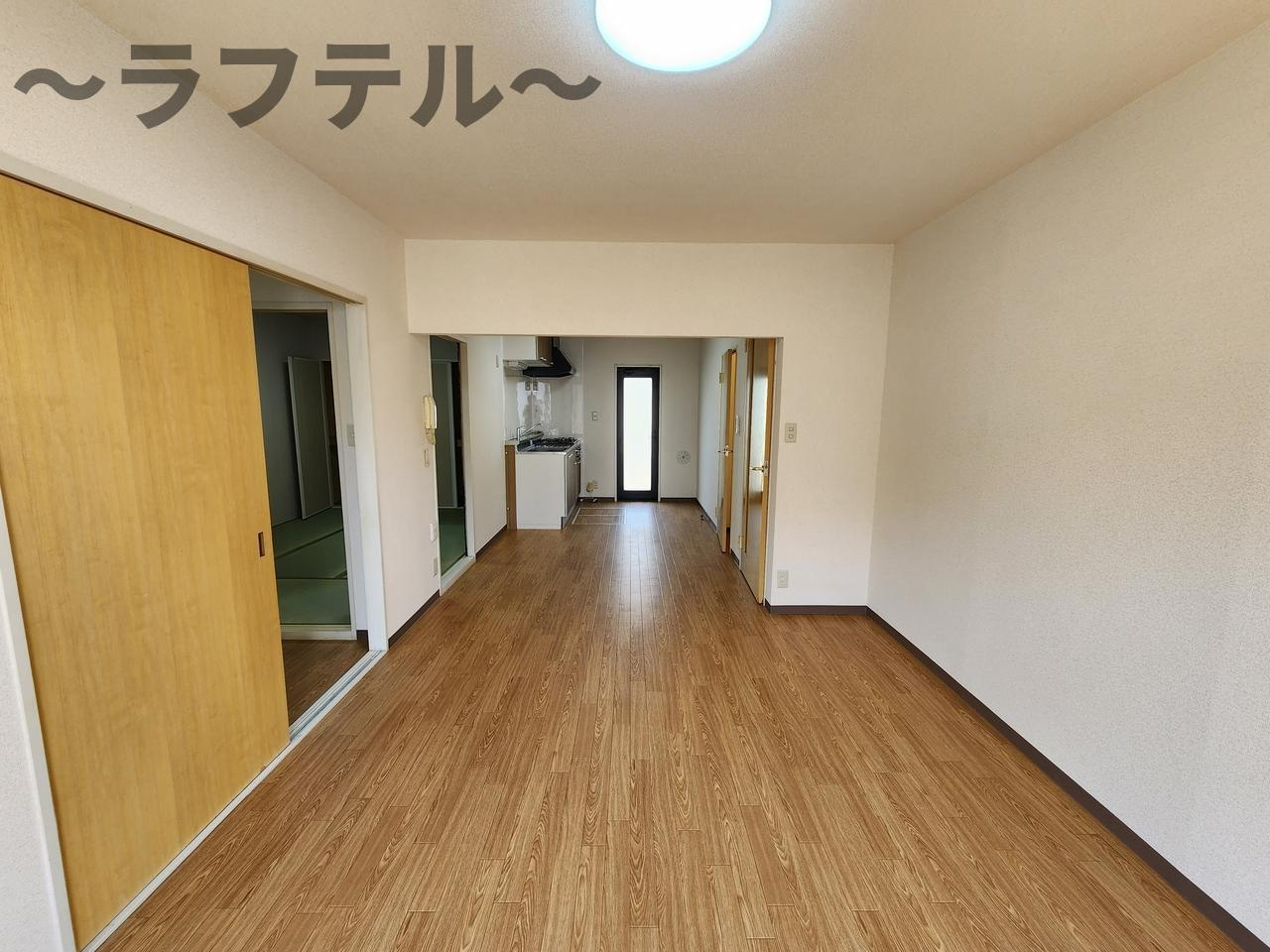 所沢市大字北秋津のアパートの居間・リビング|別部屋イメージ写真