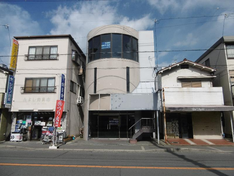 寿町倉庫の外観