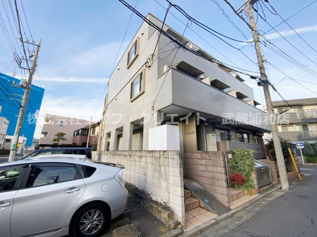 BIARRITZの外観