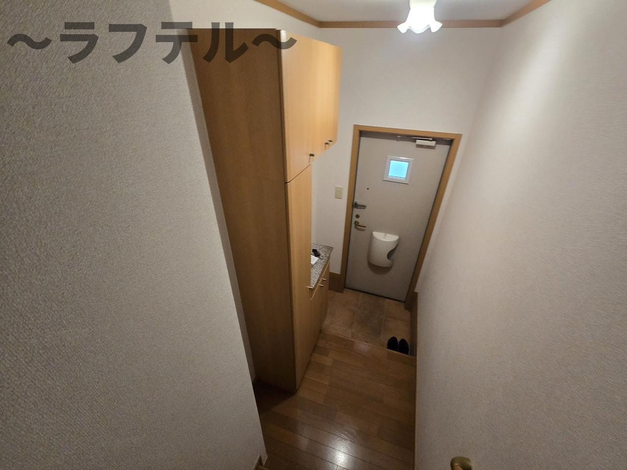 サニーレジデンスの玄関|別部屋イメージ写真