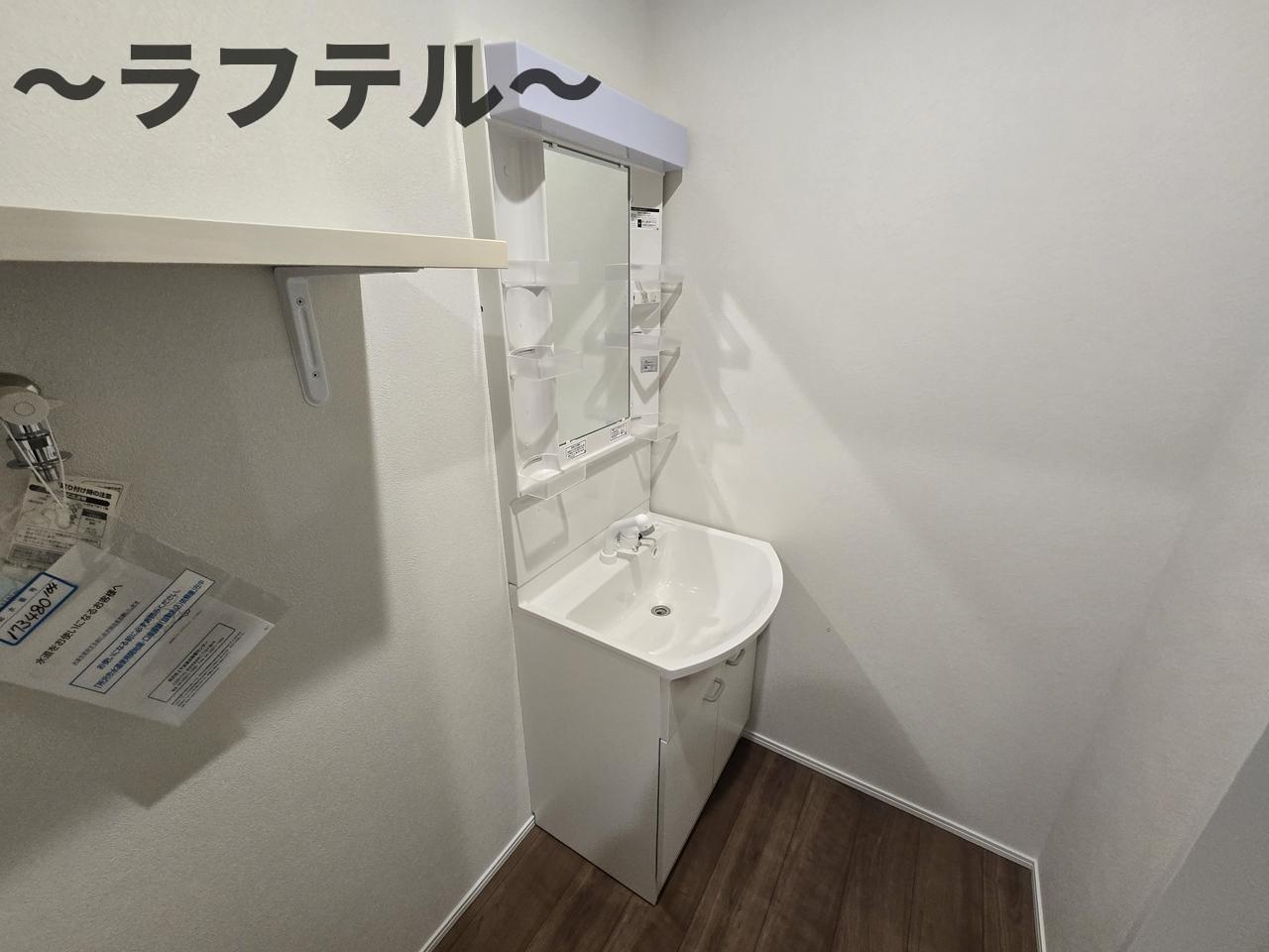MELLAS武蔵藤沢の独立洗面台|同メーカー施工　別部屋イメージ写真