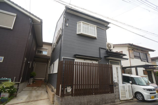 中ノ町戸建の外観|きれいな外観です