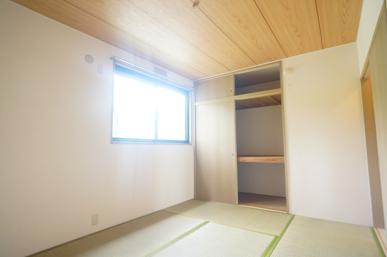 サンビレッジ学園前東坂Ｇの和室