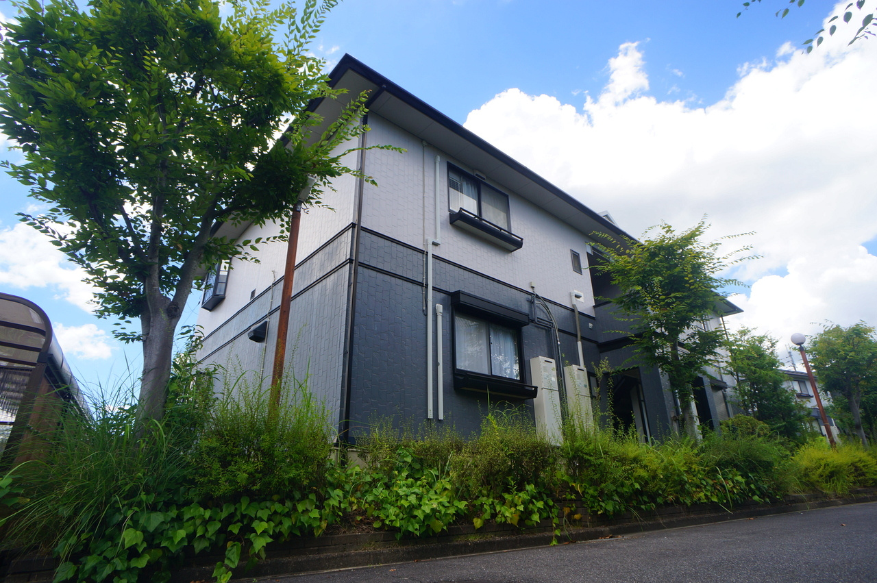 サンビレッジ学園前東坂Ｇの外観