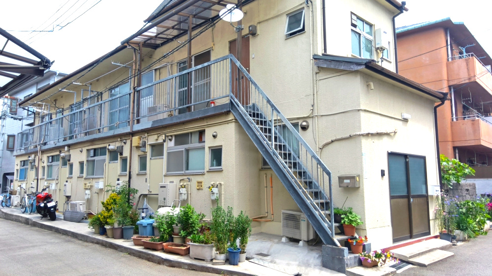 光マンションの外観