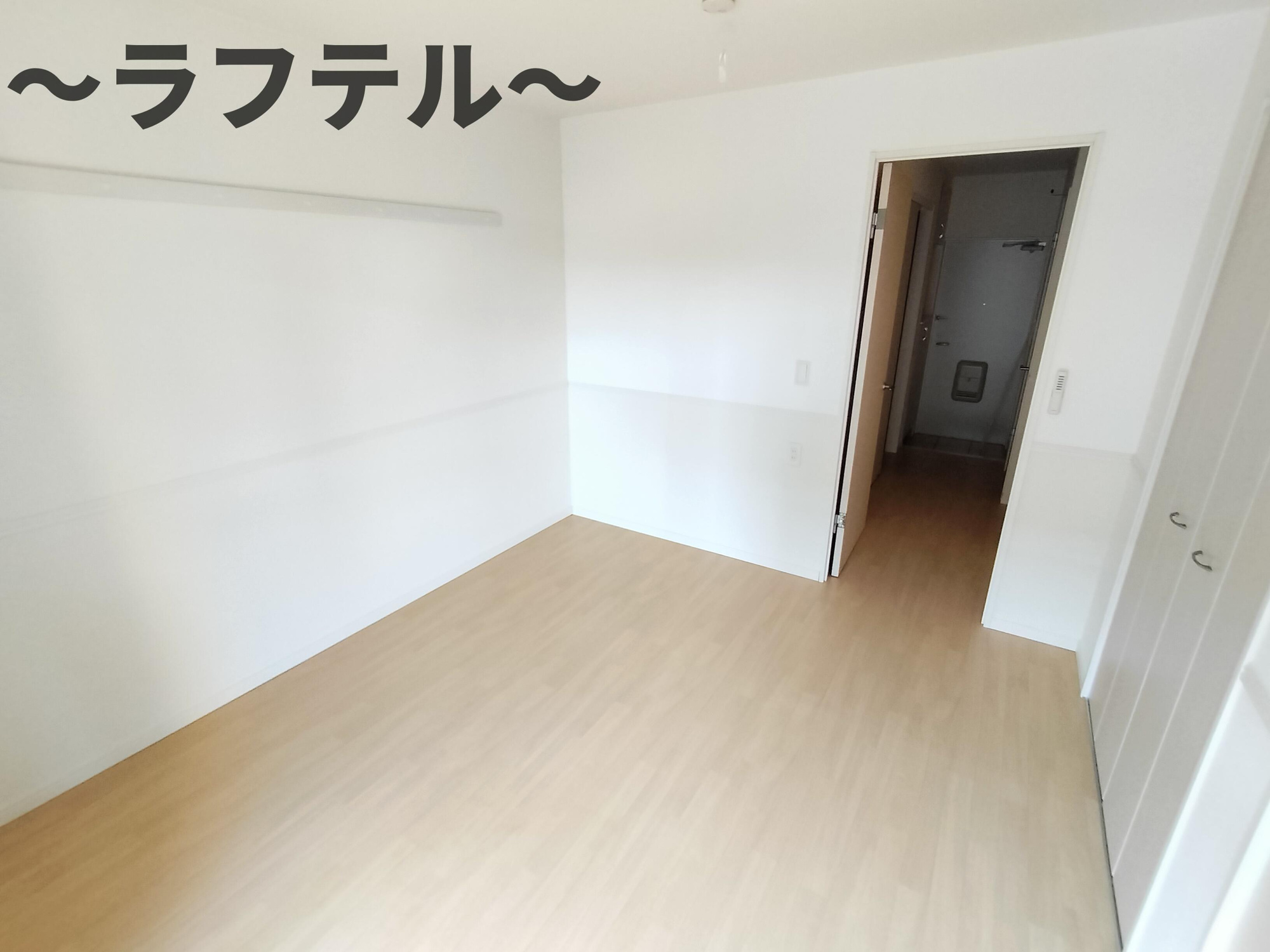 ラビランスAの寝室|別部屋イメージ写真