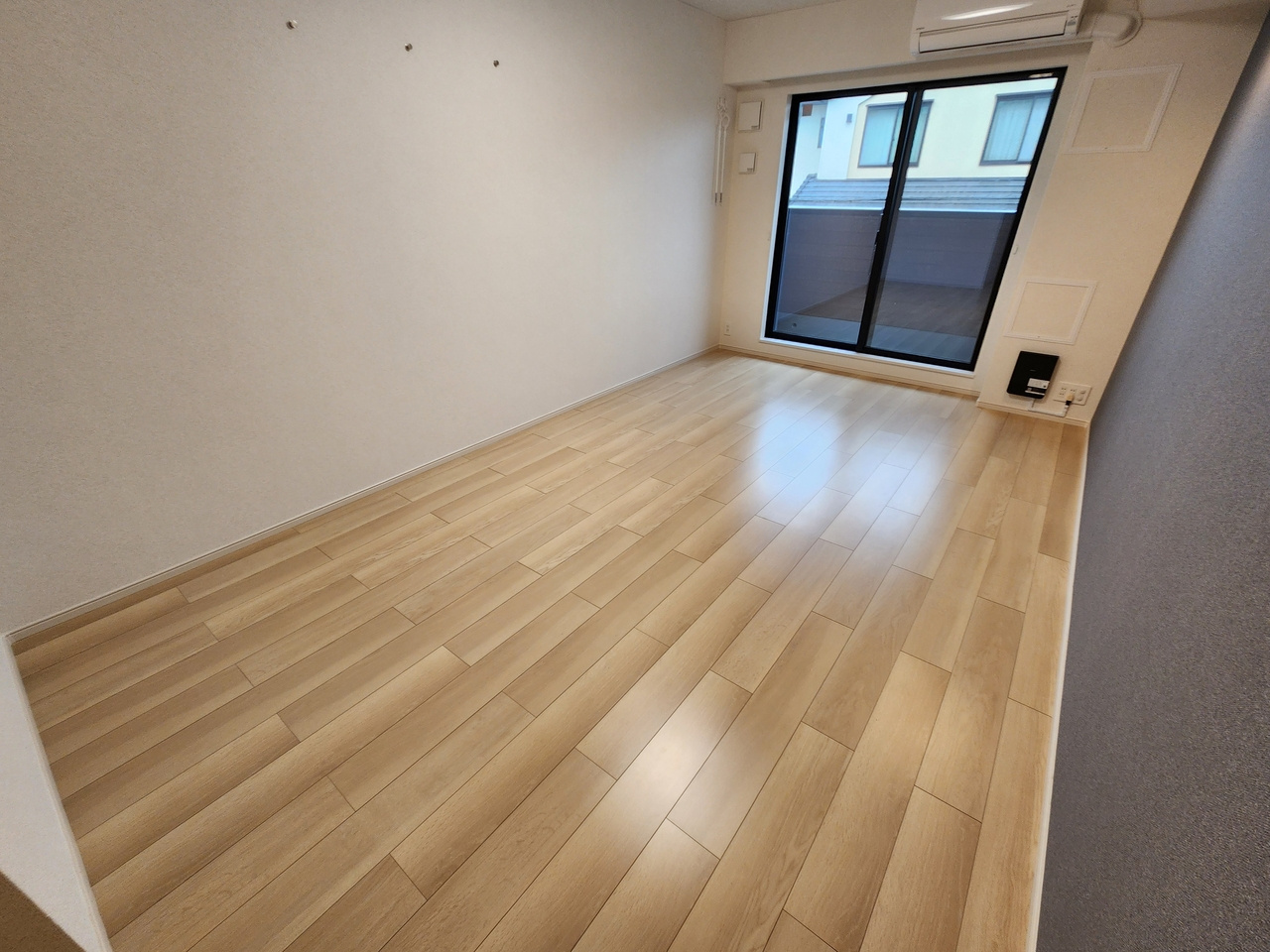 ヒカルサ京田辺大住の居間・リビング
