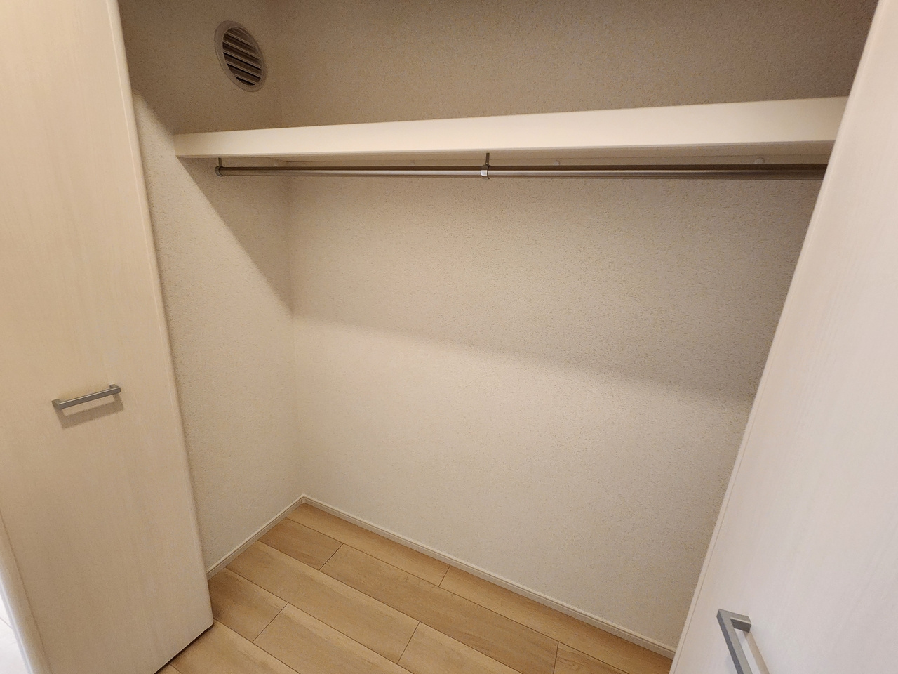 ヒカルサ京田辺大住の収納