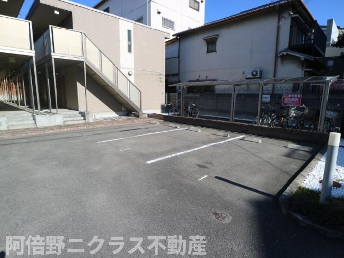 ヴィーブル和みの駐車場