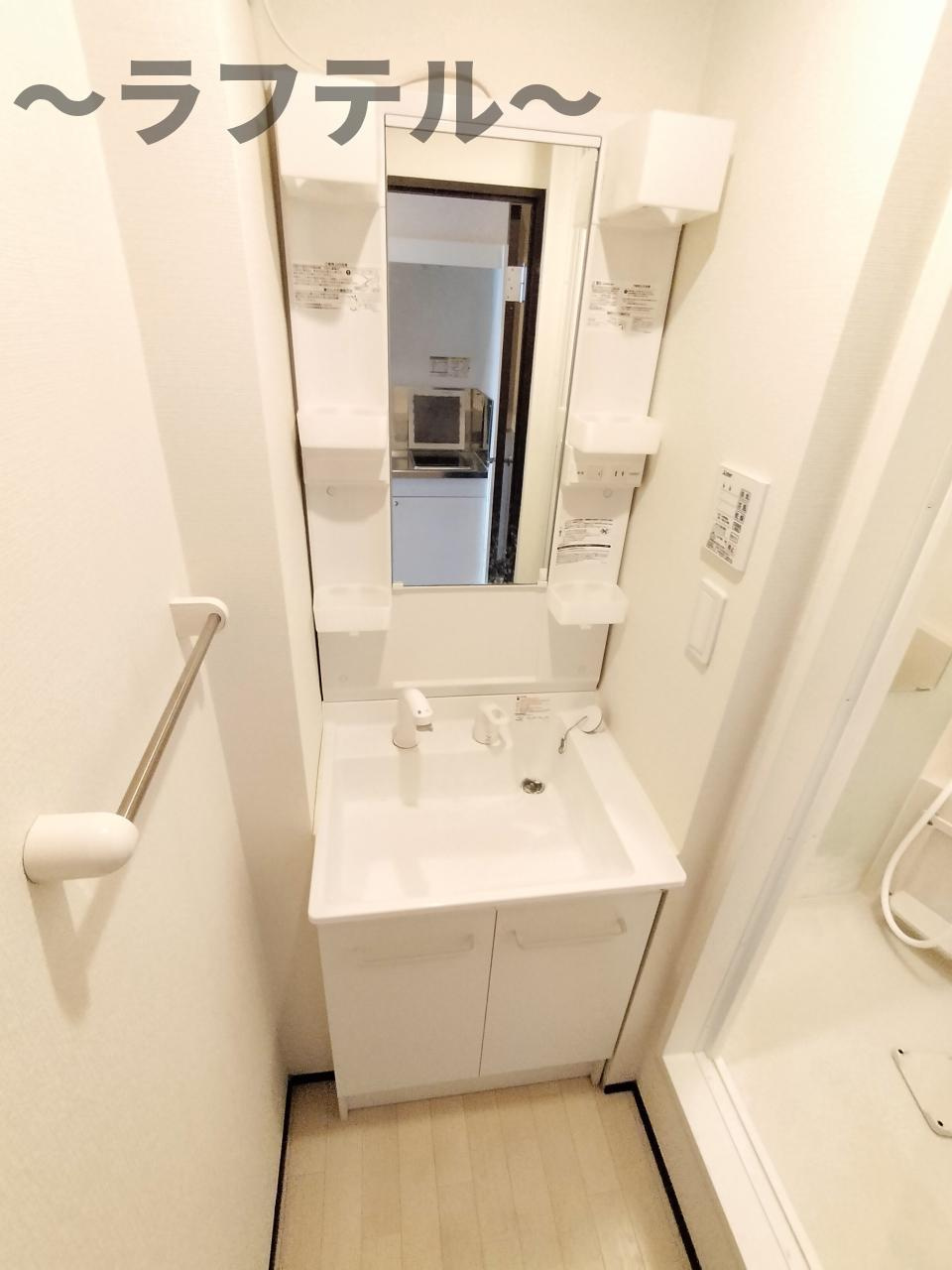 クレイノサクシード所沢の独立洗面台|別部屋イメージ写真