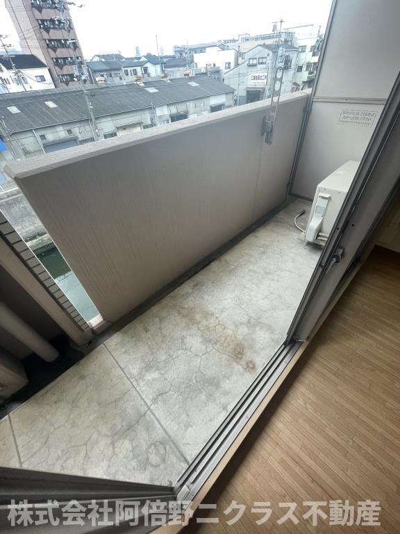 WONTAEKのバルコニー|内装は別部屋の参考写真です。