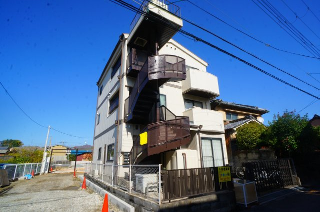 マイホーム新の外観