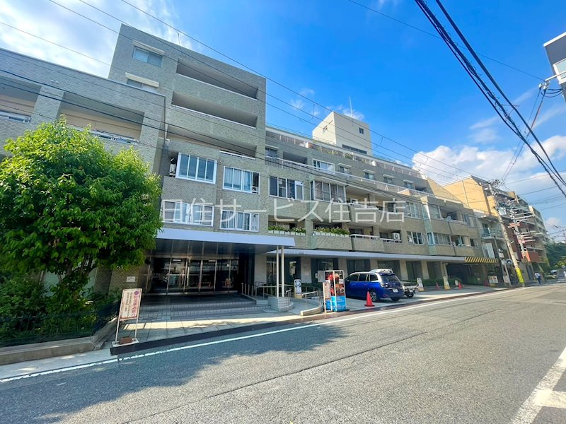 神戸市東灘区住吉本町１丁目のマンションの外観