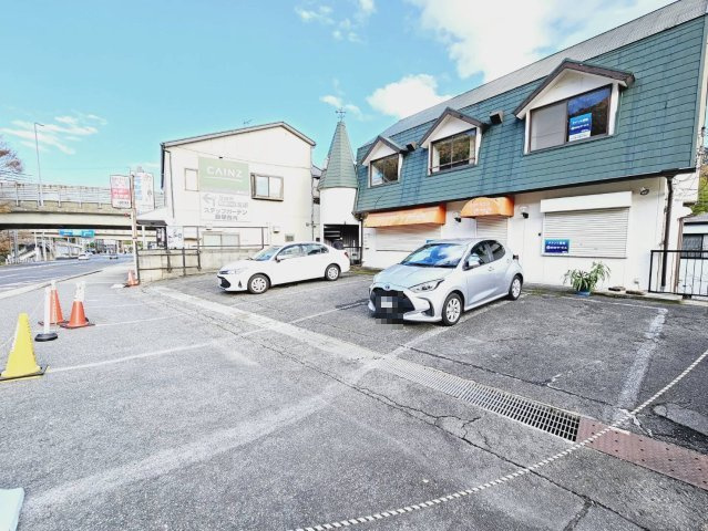 さつきビル　２号室の駐車場|駐車場完備です
