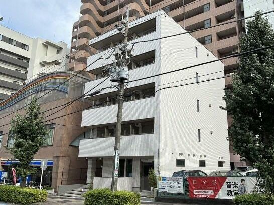 ラ　フレーズの外観