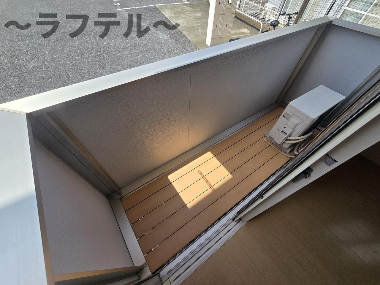 スプルースのバルコニー