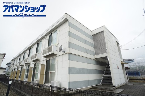 レオパレスＹＡＭＡＤＡｔｈｒｅｅの外観