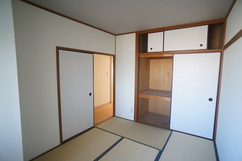 上田ハイツの和室
