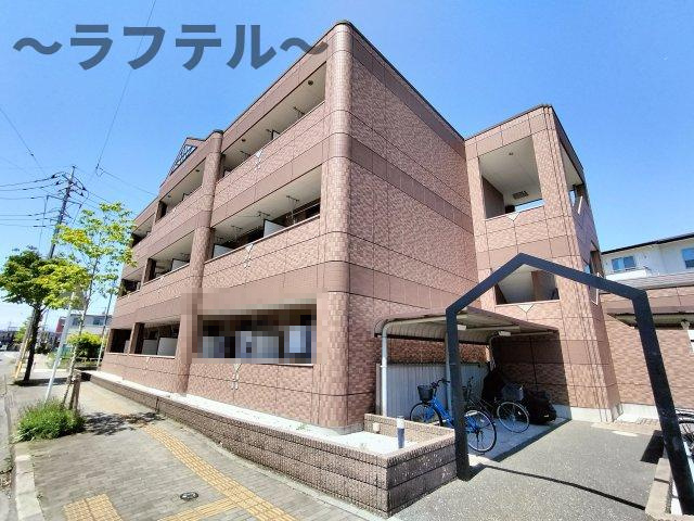 ペティハウス弐番館の外観