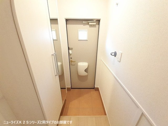 グラン笹井Ｂの玄関|ゆったりとした玄関です
