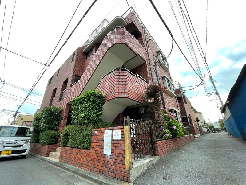 煉瓦館輝の外観