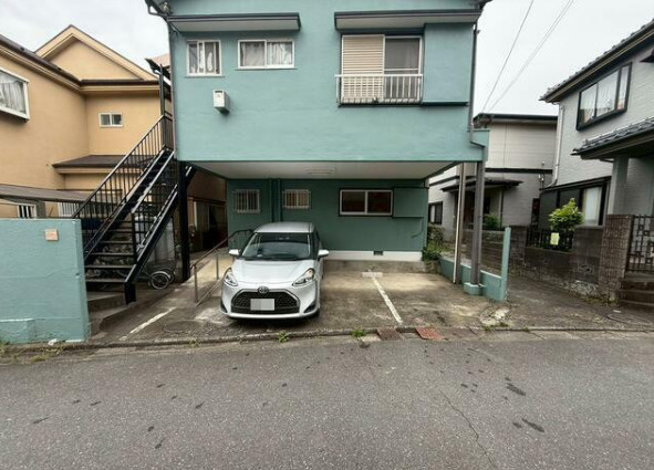 狭山市広瀬東４丁目のアパートの外観