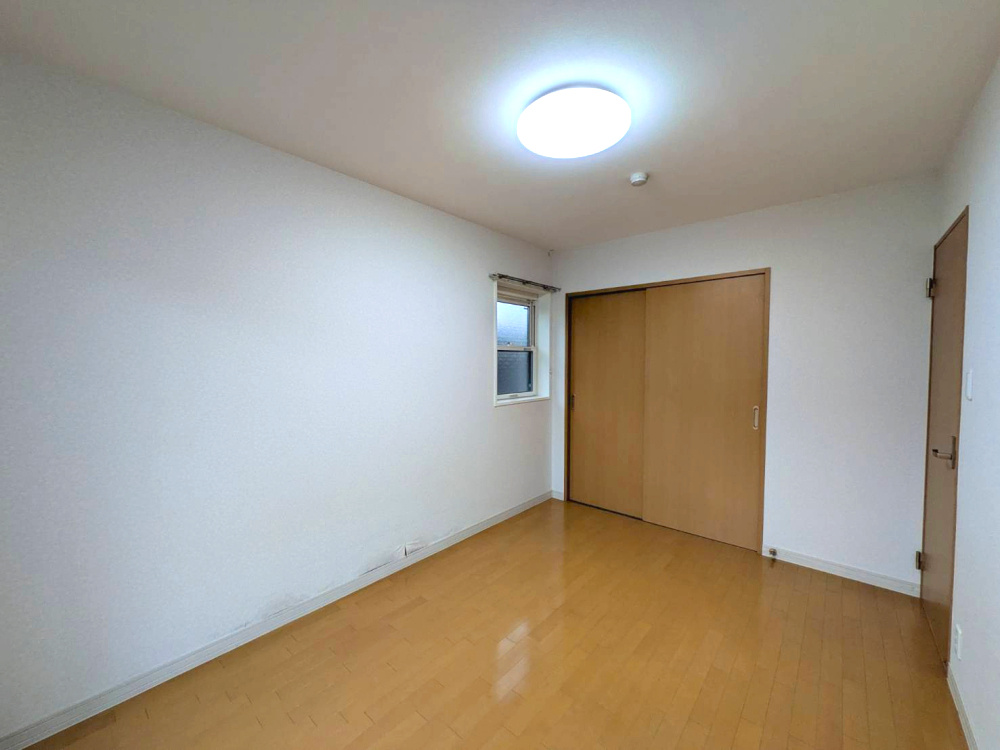 宝塚市南口２丁目のマンションの洋室|使い勝手のいい洋室です