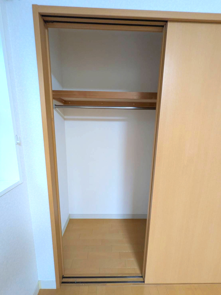 宝塚市南口２丁目のマンションの収納|大きなスペースがあり、収納には困りません