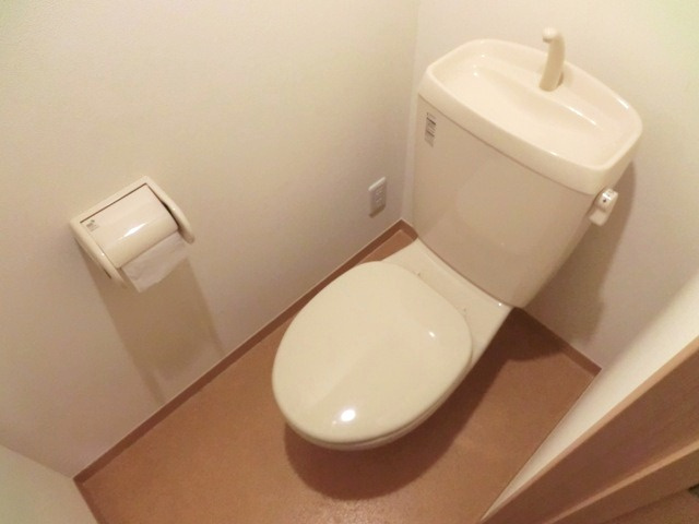 リースランド浦和のトイレ|★バストイレ別です。★