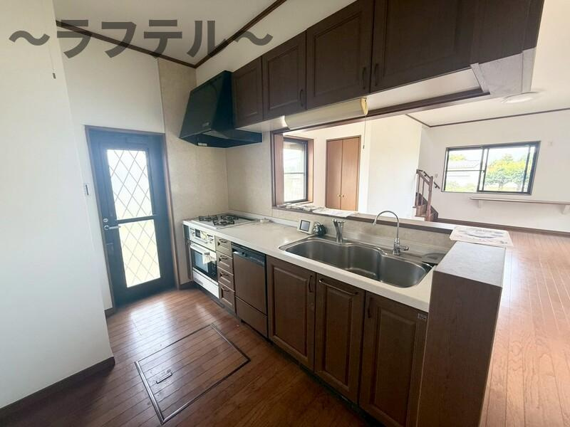 所沢市三ヶ島戸建のキッチン