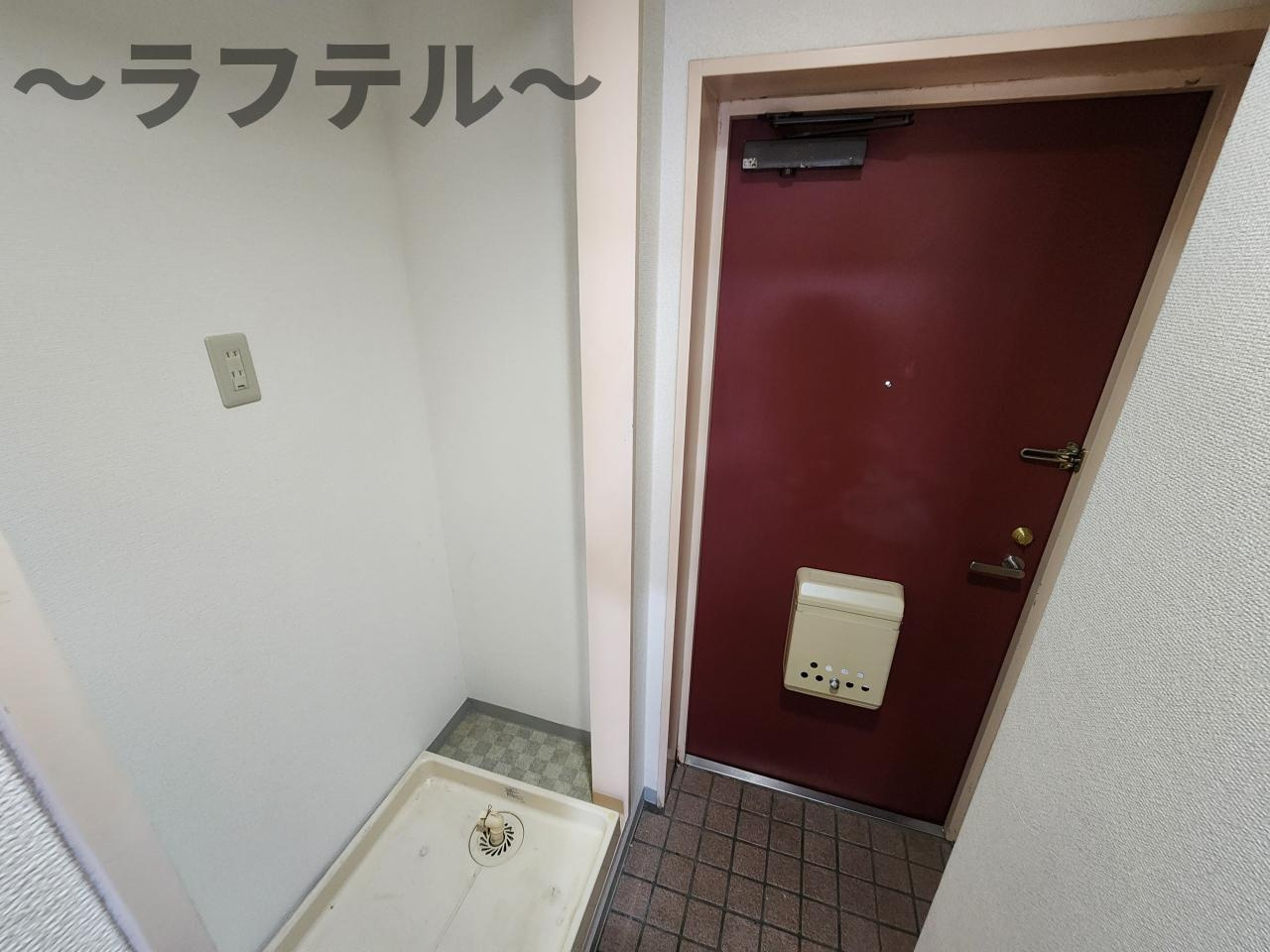 所沢市東住吉の賃貸マンションの玄関|別号室イメージ写真