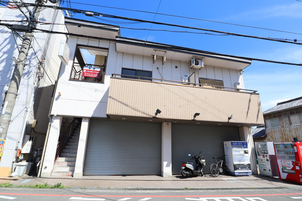 阪本マンションの外観