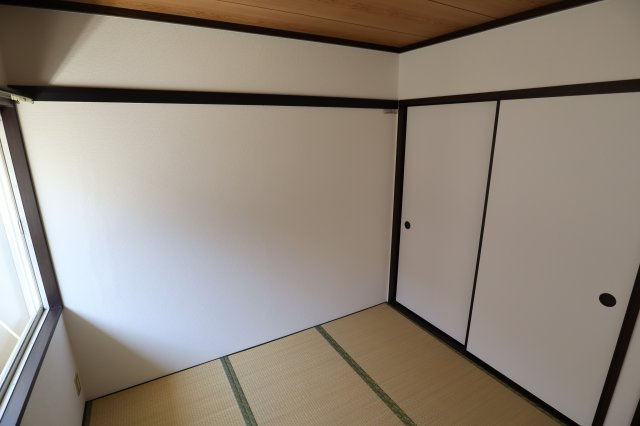 グリーンヒル新賀の和室