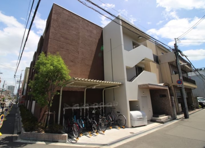 アメニティ西田辺の外観