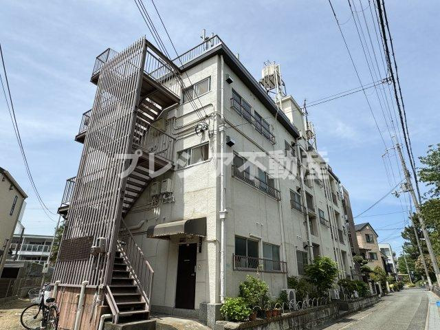 三宝マンションの外観