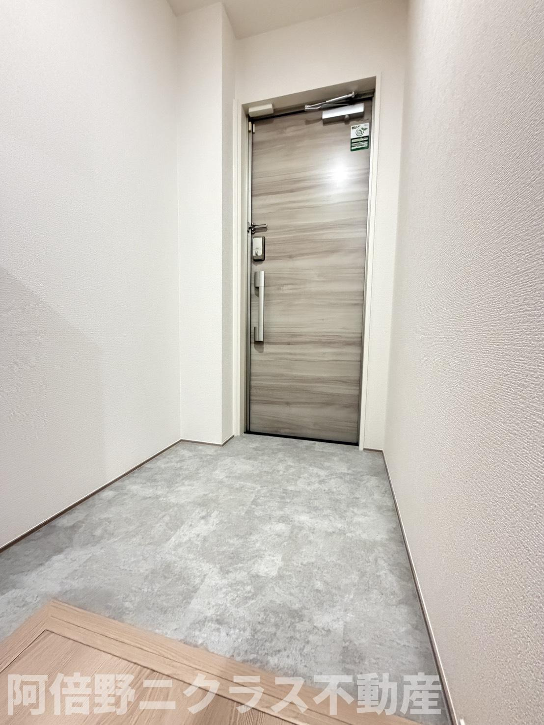 RETOLIA阪南町の玄関