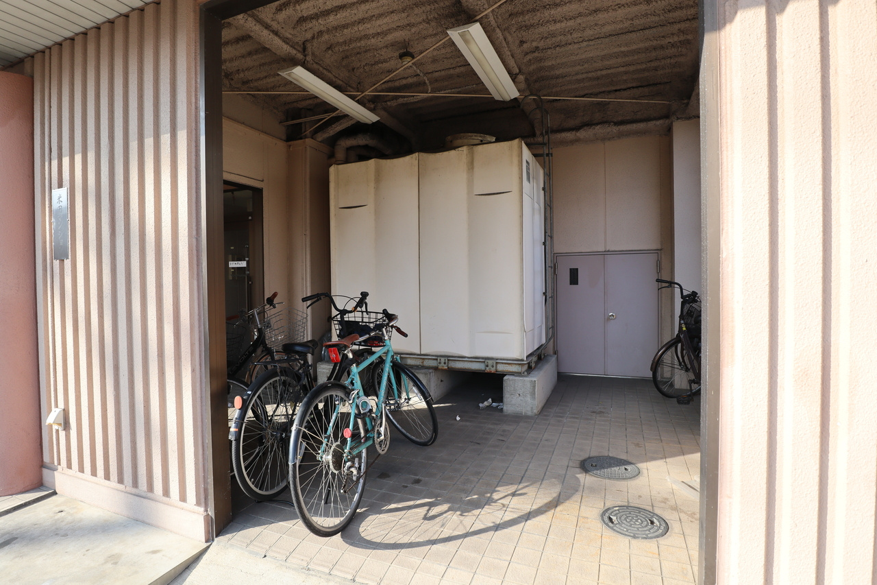 ヨネダマンションの駐車場