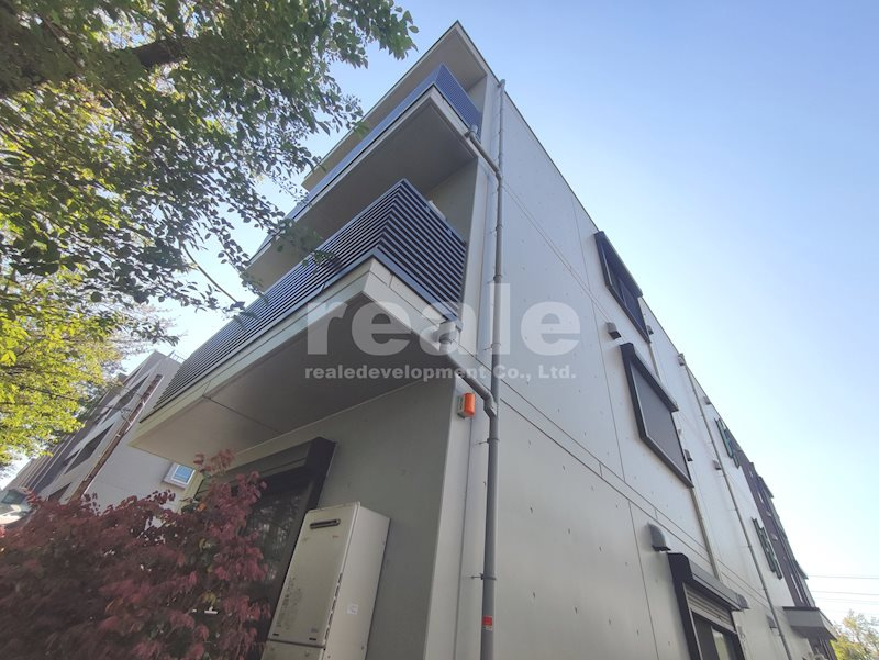 武蔵野市緑町１丁目の賃貸マンションの外観
