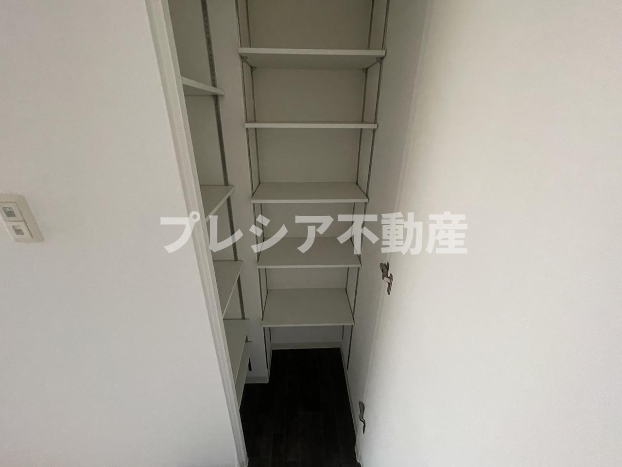 セレニテ甲子園Ⅰの玄関