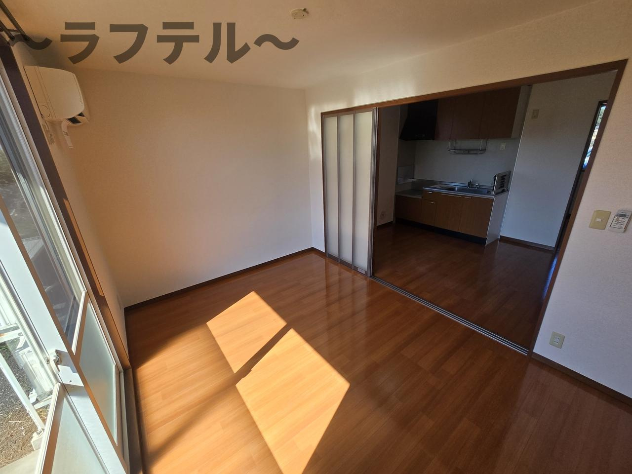 シャーメゾンアラタの洋室