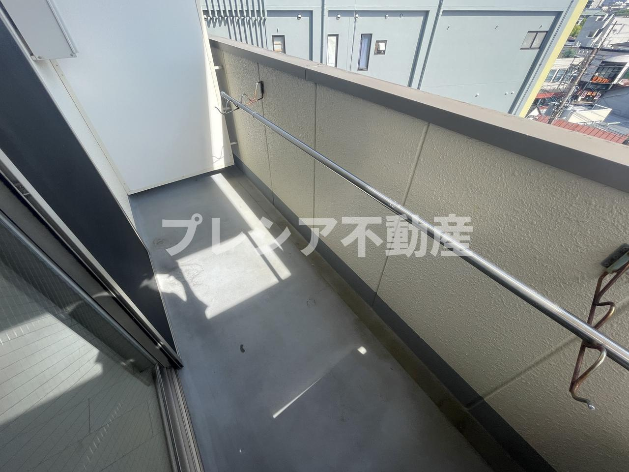 ランドアート甲子園のバルコニー
