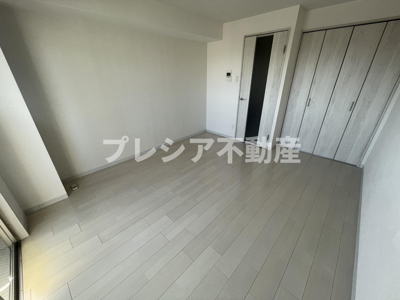 ランドアート甲子園の居間・リビング